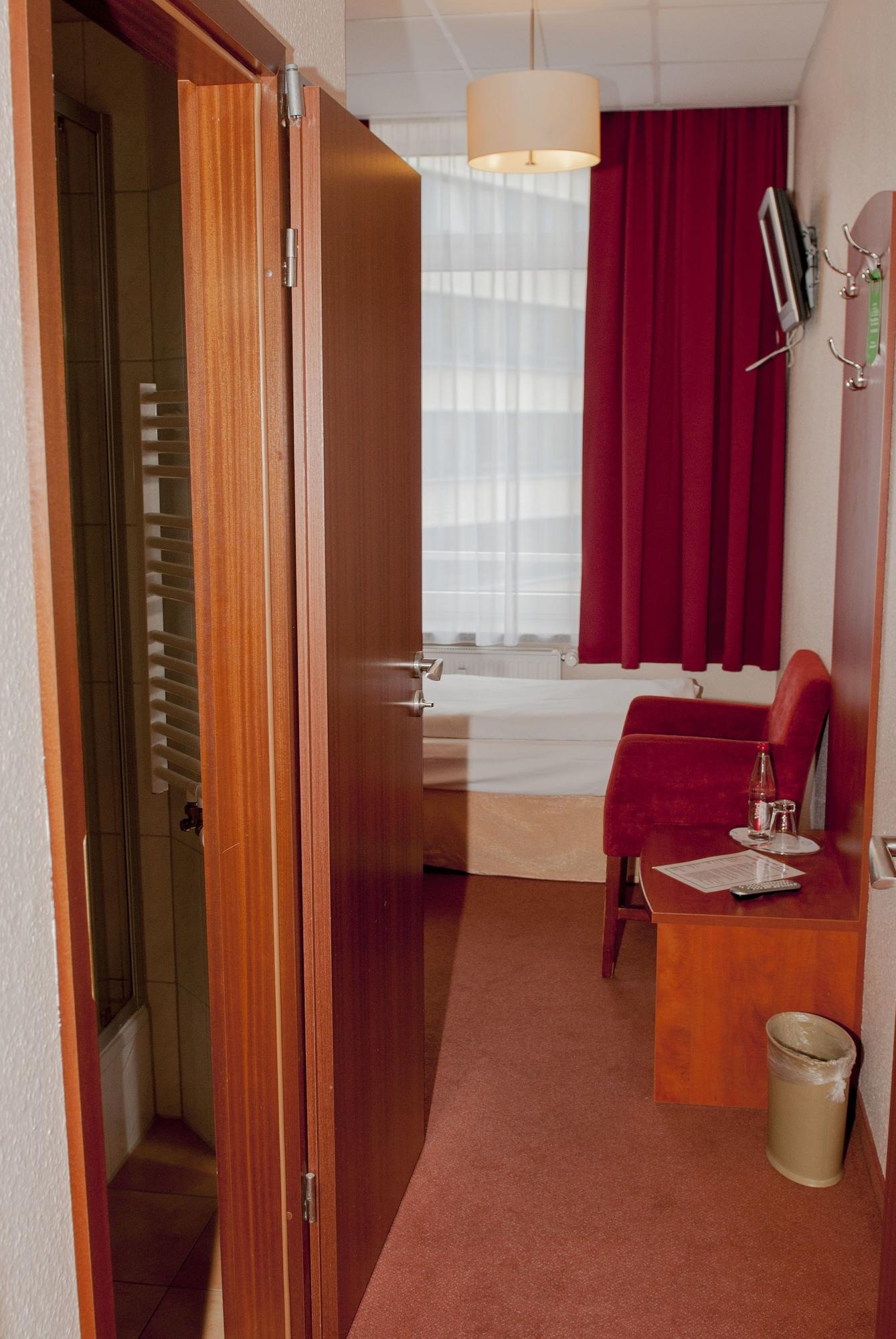 โฮเต็ลเรสซิเด้นซ์แอมฮอพบานอห์ฟ Hotel ฮัมบูร์ก ภายนอก รูปภาพ