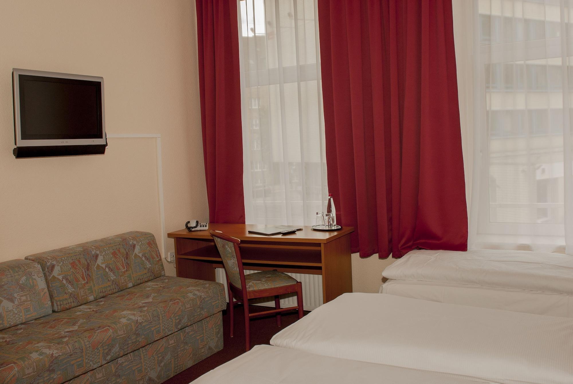 โฮเต็ลเรสซิเด้นซ์แอมฮอพบานอห์ฟ Hotel ฮัมบูร์ก ภายนอก รูปภาพ
